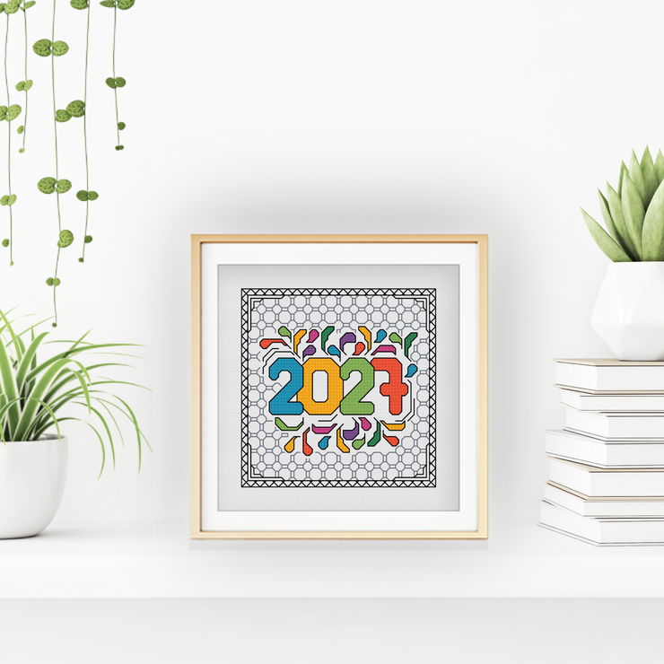 Centre Stage - 2027 Blackwork Pattern by Peppermint Purple