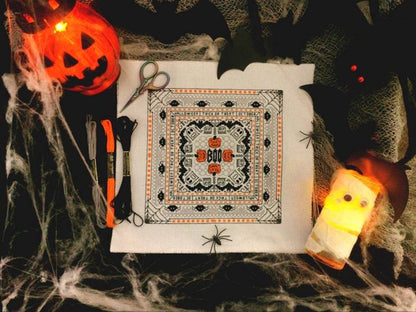 Stitched by: Bárbara Correia Nunes